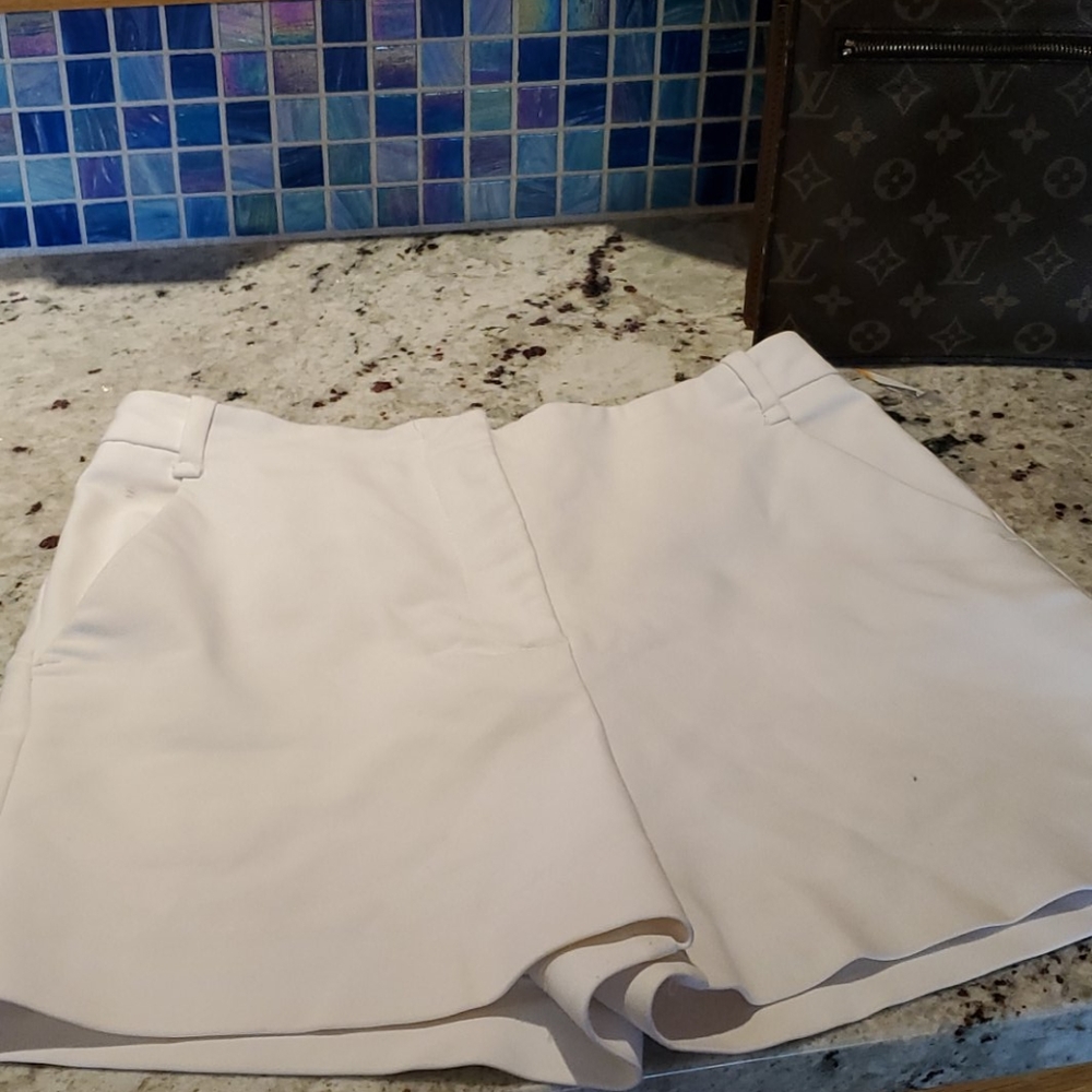 Zara white short